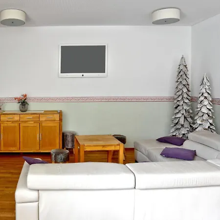 Ferienhaus Runnimoos-3 By Interhome Laterns